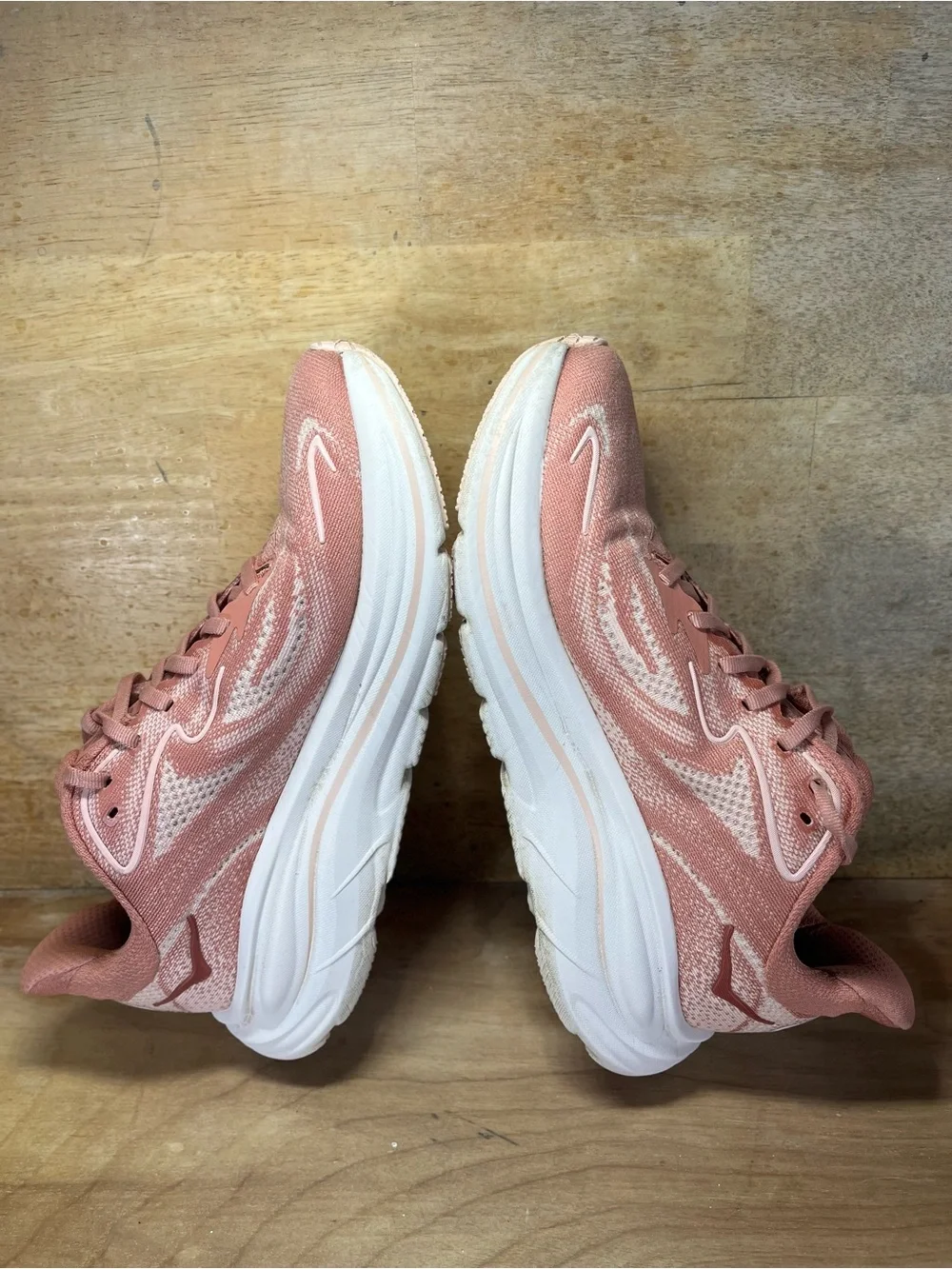 Hoka One One Clifton 10 Womens Size 8.5 Running Shoes Sneakers Blush Rose Latte - Picture 6 of 12